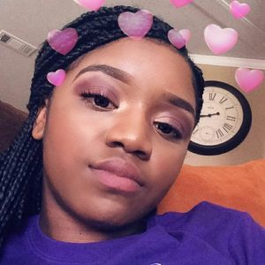 Meet your Posher, Nikki